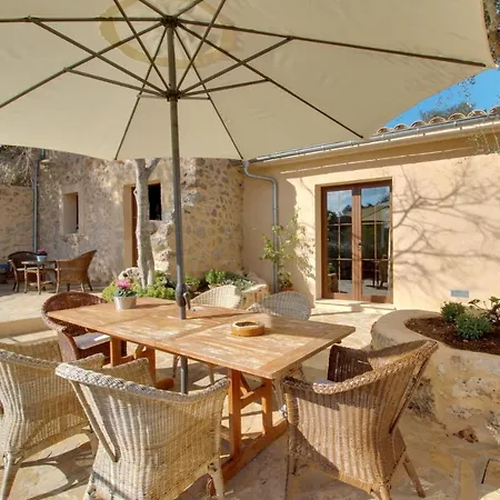 Holiday home S'erissal De *